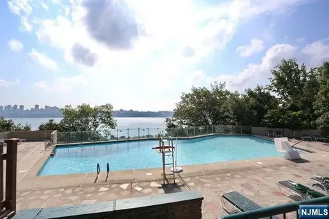 6 Horizon Road Fort Lee NJ 07024