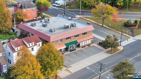824 Broad Avenue Ridgefield NJ 07657