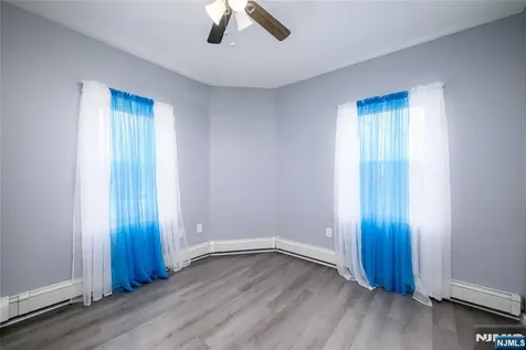 527 Cary Street Orange NJ 07050
