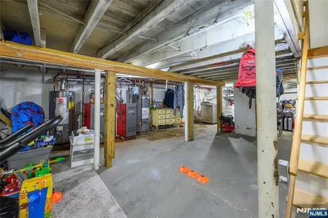 527 Cary Street Orange NJ 07050
