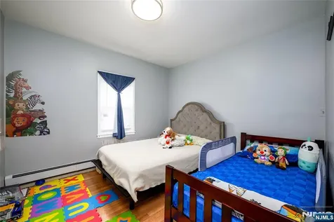 527 Cary Street Orange NJ 07050