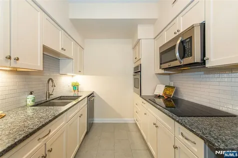 10 Smith Manor Boulevard West Orange NJ 07052