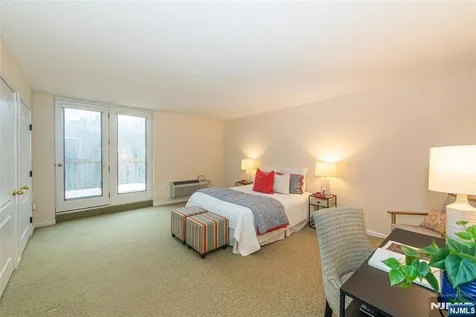 10 Smith Manor Boulevard West Orange NJ 07052