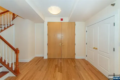 10 Smith Manor Boulevard West Orange NJ 07052