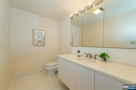 10 Smith Manor Boulevard West Orange NJ 07052