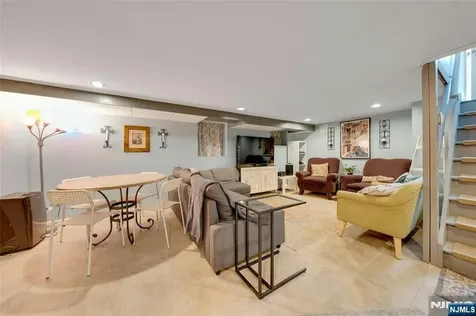 258 Ross Avenue Hackensack NJ 07601