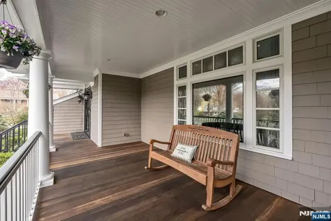 36 Clearwater Drive Ho-ho-kus NJ 07423