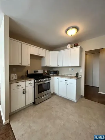 2150 Center Fort Lee NJ 07024