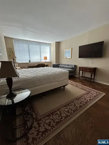 2150 Center Fort Lee NJ 07024