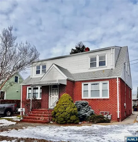 351 Capitol Street Saddle Brook NJ 07663