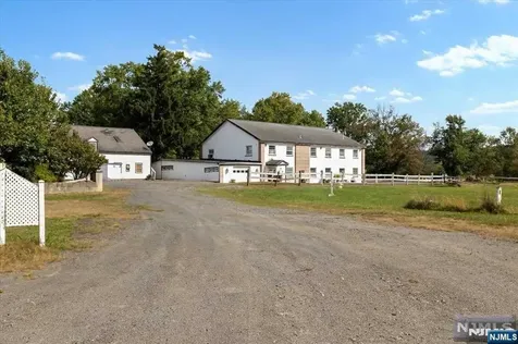 1850 Burnt Mills Road Bedminster NJ 07921