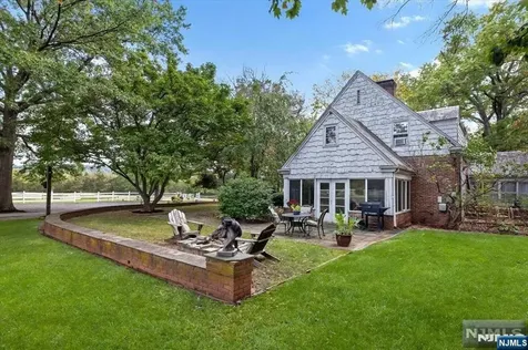 1850 Burnt Mills Road Bedminster NJ 07921