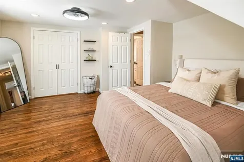 19 Glendale Street Nutley NJ 07110