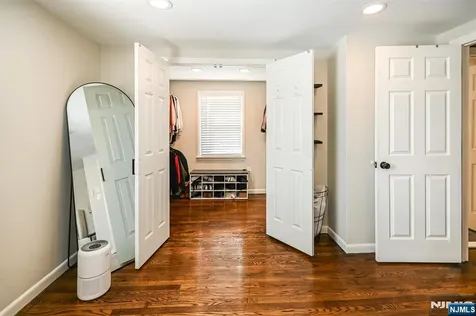19 Glendale Street Nutley NJ 07110