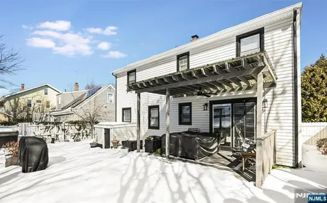 19 Glendale Street Nutley NJ 07110
