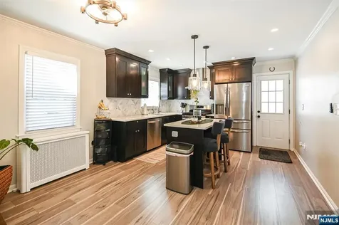 19 Glendale Street Nutley NJ 07110