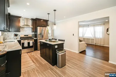 19 Glendale Street Nutley NJ 07110