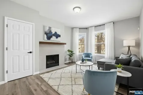38 Mapes Avenue Newark NJ 07112