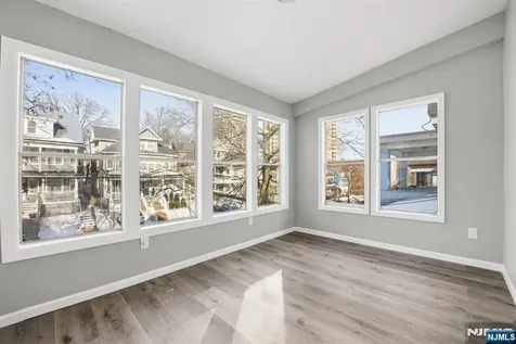 38 Mapes Avenue Newark NJ 07112