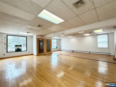 135 Paris Avenue Northvale NJ 07647