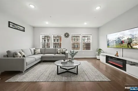 129 Truman Drive Wood Ridge NJ 07075