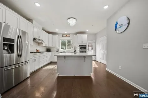 129 Truman Drive Wood Ridge NJ 07075
