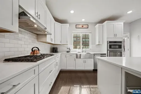 129 Truman Drive Wood Ridge NJ 07075