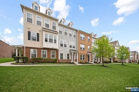 129 Truman Drive Wood Ridge NJ 07075