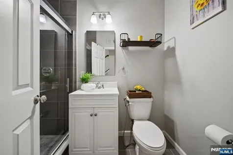 129 Truman Drive Wood Ridge NJ 07075