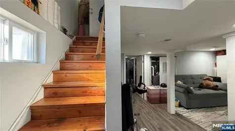 41 Stuyvesant Road Teaneck NJ 07666