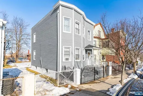 209 Taylor Street Orange NJ 07050