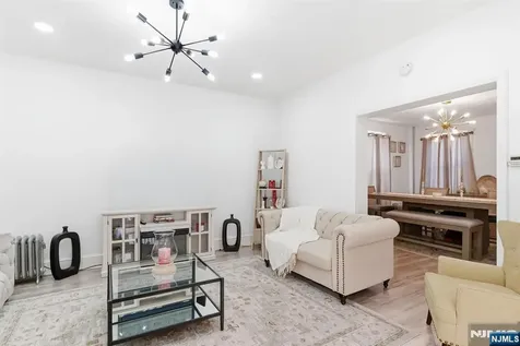 209 Taylor Street Orange NJ 07050