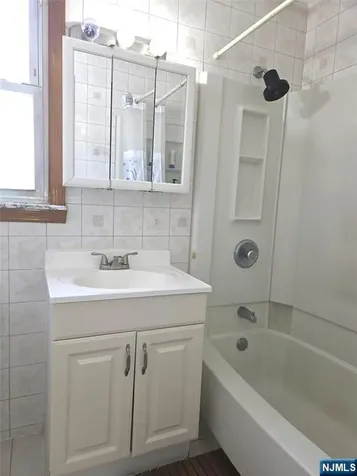 198 Wessington Avenue Garfield NJ 07026