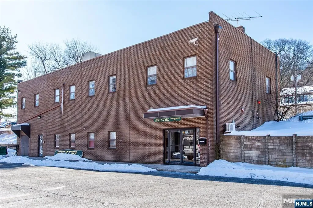 830 Belmont Avenue North Haledon NJ 07508