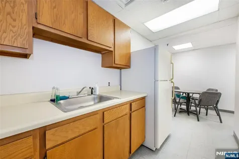 830 Belmont Avenue North Haledon NJ 07508