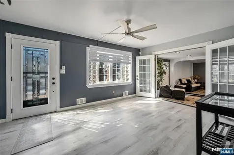 15 Furrey Place Paterson NJ 07522