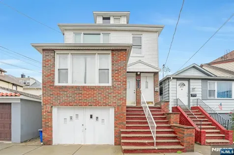 8509 4th Avenue North Bergen NJ 07047