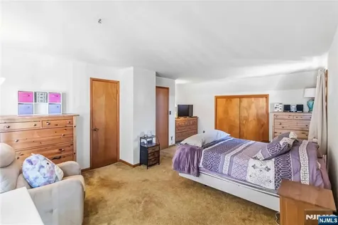 16 Seminole Avenue Dumont NJ 07628