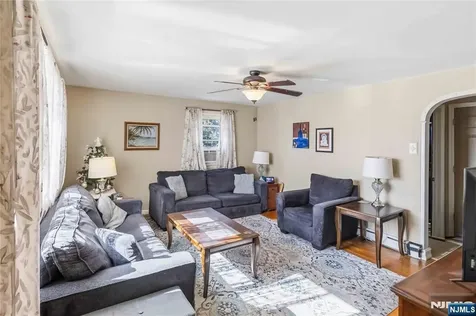 16 Seminole Avenue Dumont NJ 07628