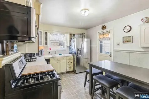 16 Seminole Avenue Dumont NJ 07628