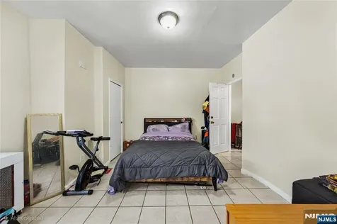 30 N 11th Street Newark NJ 07107