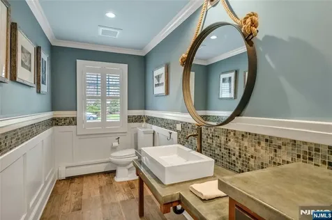 7 Deerhill Drive Ho-ho-kus NJ 07423