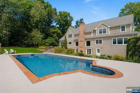 7 Deerhill Drive Ho-Ho-Kus NJ 07423