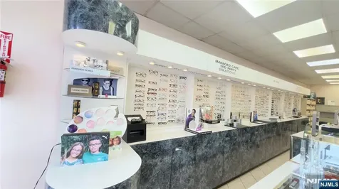 6110 Bergenline Avenue West New York NJ 07093