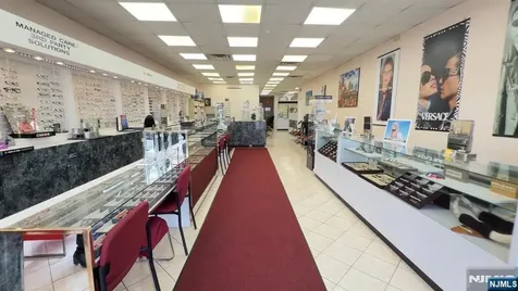 6110 Bergenline Avenue West New York NJ 07093