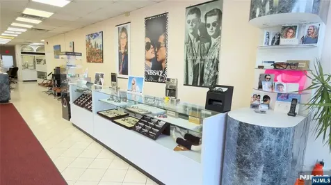 6110 Bergenline Avenue West New York NJ 07093