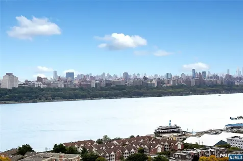 100 Winston Drive Cliffside Park NJ 07010