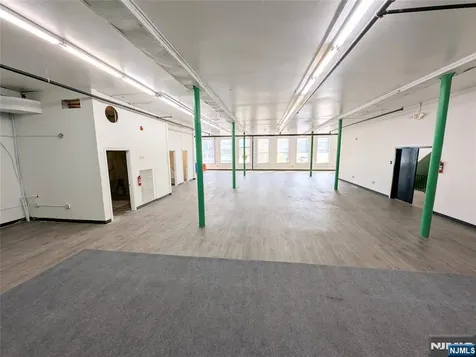 207 Market Street Paterson NJ 07505