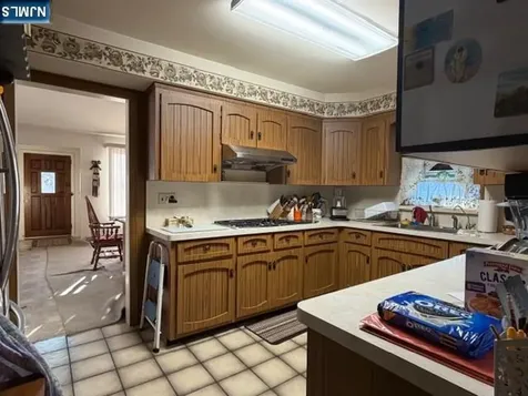 6 Patton Street Lodi NJ 07644
