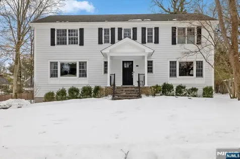 4 Lindeman Avenue Closter NJ 07624